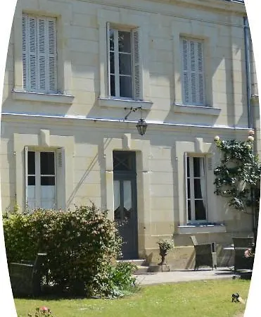 La Penesais Villa Beaumont-en-Veron Exterior photo