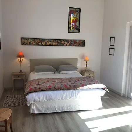 La Penesais Villa Beaumont-en-Veron Room photo